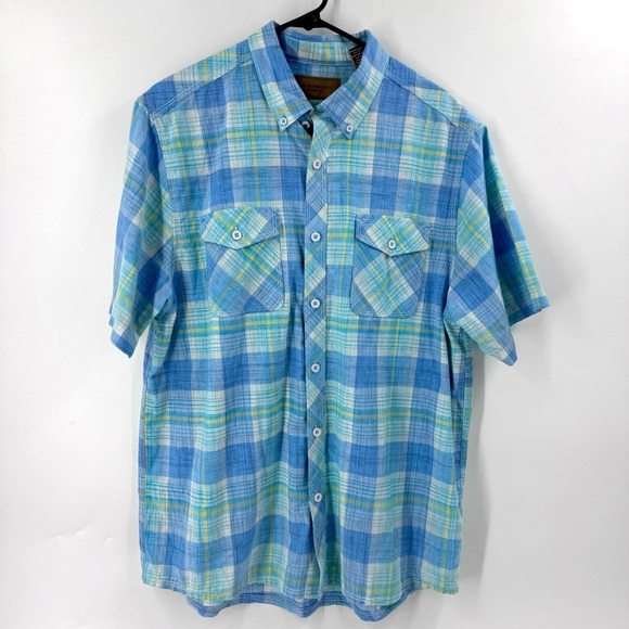 Clear Water Outfitters ShortSleeve Button Down Shirt - Picture 2 of 7